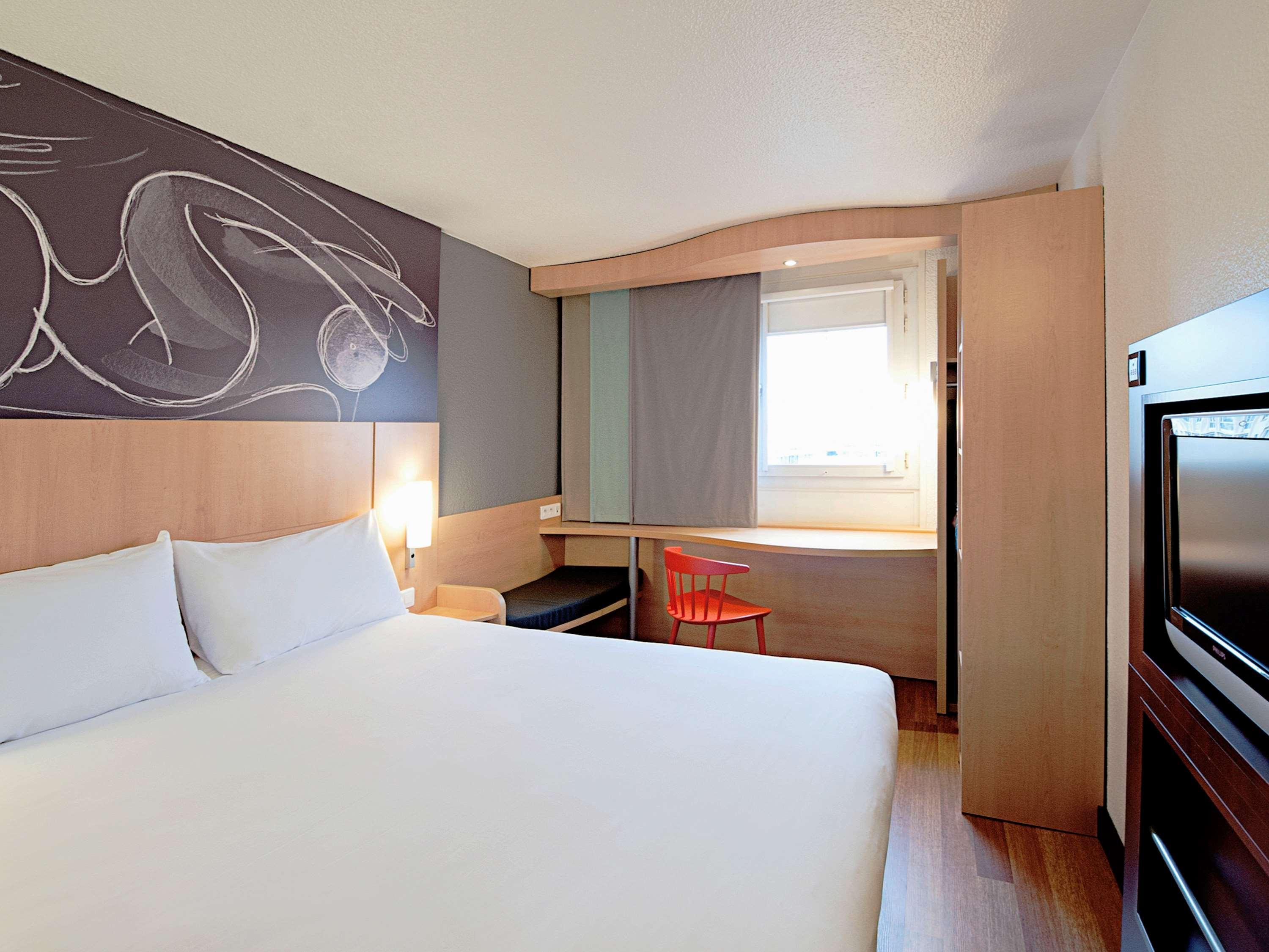 Ibis Ostrobramska 2* Warschau